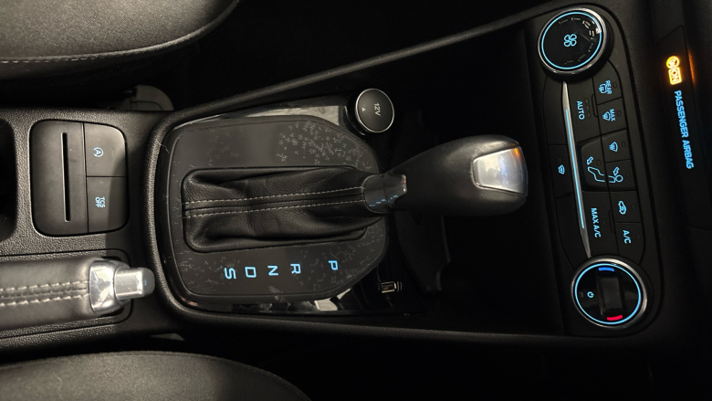 Ford Fiesta 1.0 EcoBoost Titanium 5dr Auto Petrol Hatchback